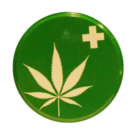 Verão da Lata Ganja Medicinal