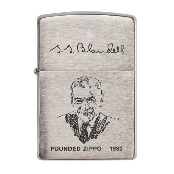Isqueiro Zippo - Founded Zippo 1932