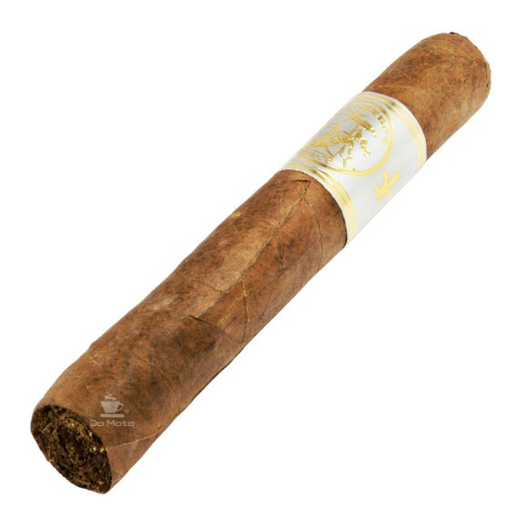 Charuto Bucanero's Serie M54 de lado