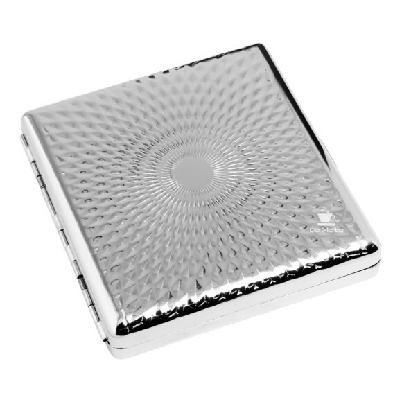 Cigarreira de Metal Tokahauú Cromado de frente