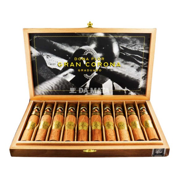 Caixa de Charuto Dona Flor Gran Corona Graduado de frente aberto tabacaria da mata