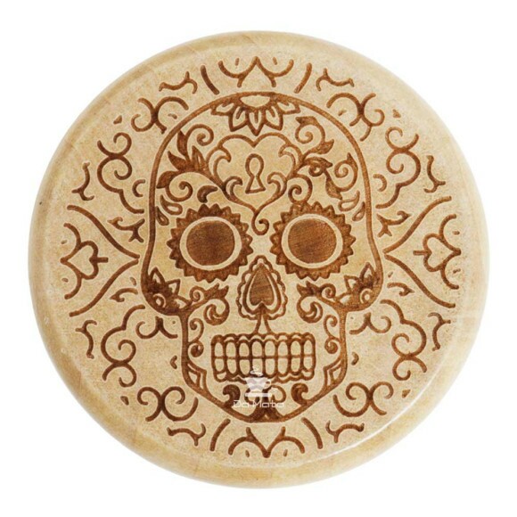 Dichavador de Madeira Padlock Skull de frente