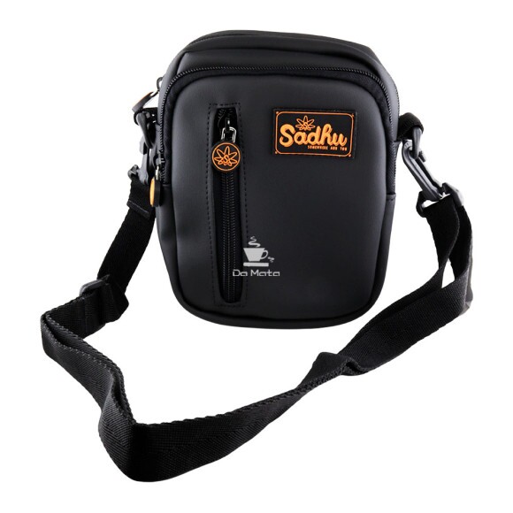 Shouder Bag Sadhu Impermeável de frente