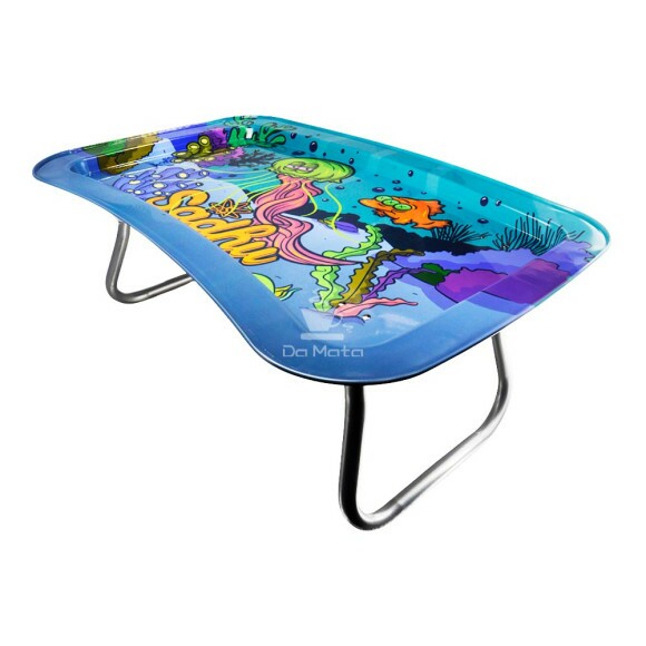 Bandeja de Metal Sadhu C/ Pés de Apoio Coleção Summer de lado tabacaria da mata