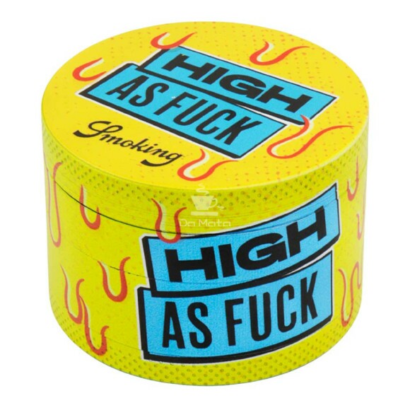 Dichavador de Metal Smoking High as Fuck XL 4 partes. de frente tabacaria da mata 