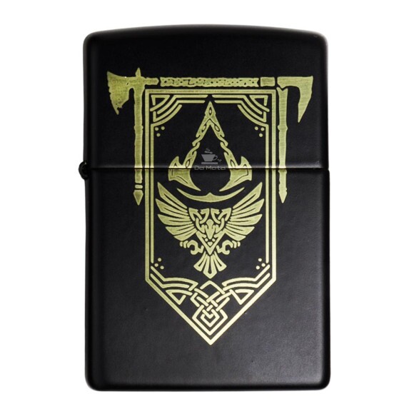 Isqueiro Zippo Assassin's Creed Valhalla de frente