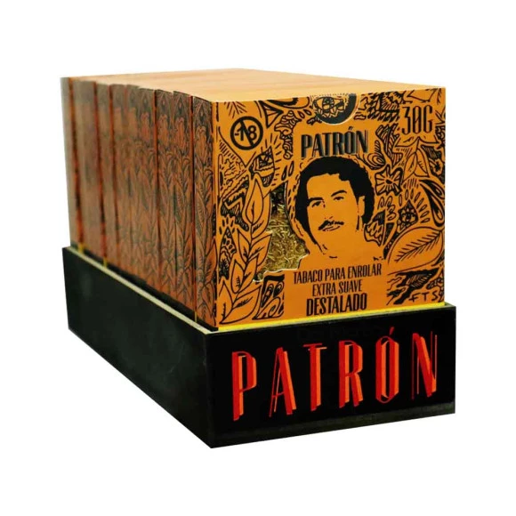 Caixa de The Patrón Destalado de lado tabacaria da mata