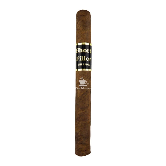 Charuto Leite & Alves Short Filler Besuki Corona de frente