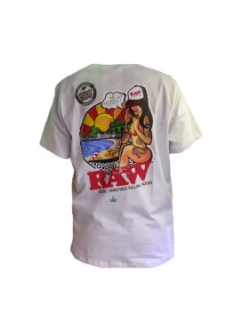 Camiseta 420 Friends x Raw Brazilian Girl