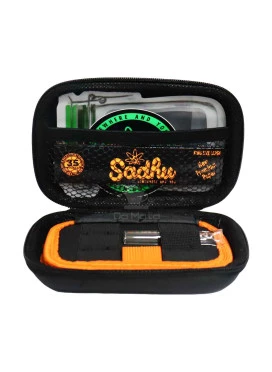 Case Sadhu Pequeno