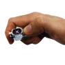 Isqueiro de Plasma Zippo na mão